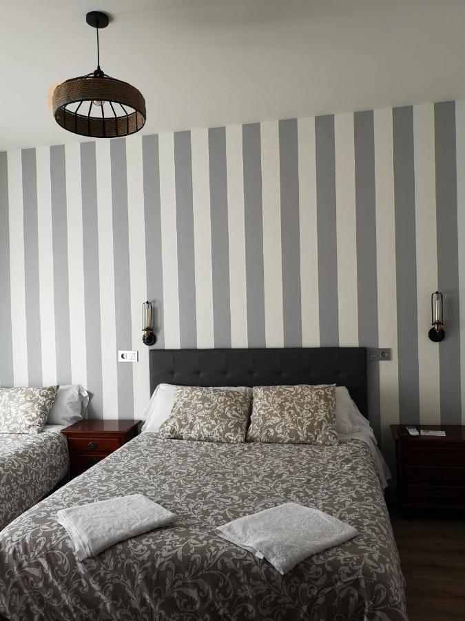 Hostal Juan Bravo Segovia Exterior foto