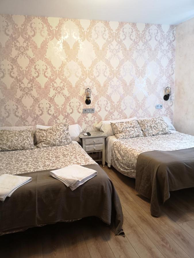 Hostal Juan Bravo Segovia Exterior foto